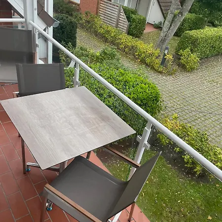 Birkenstrasse 6i 18 公寓 *